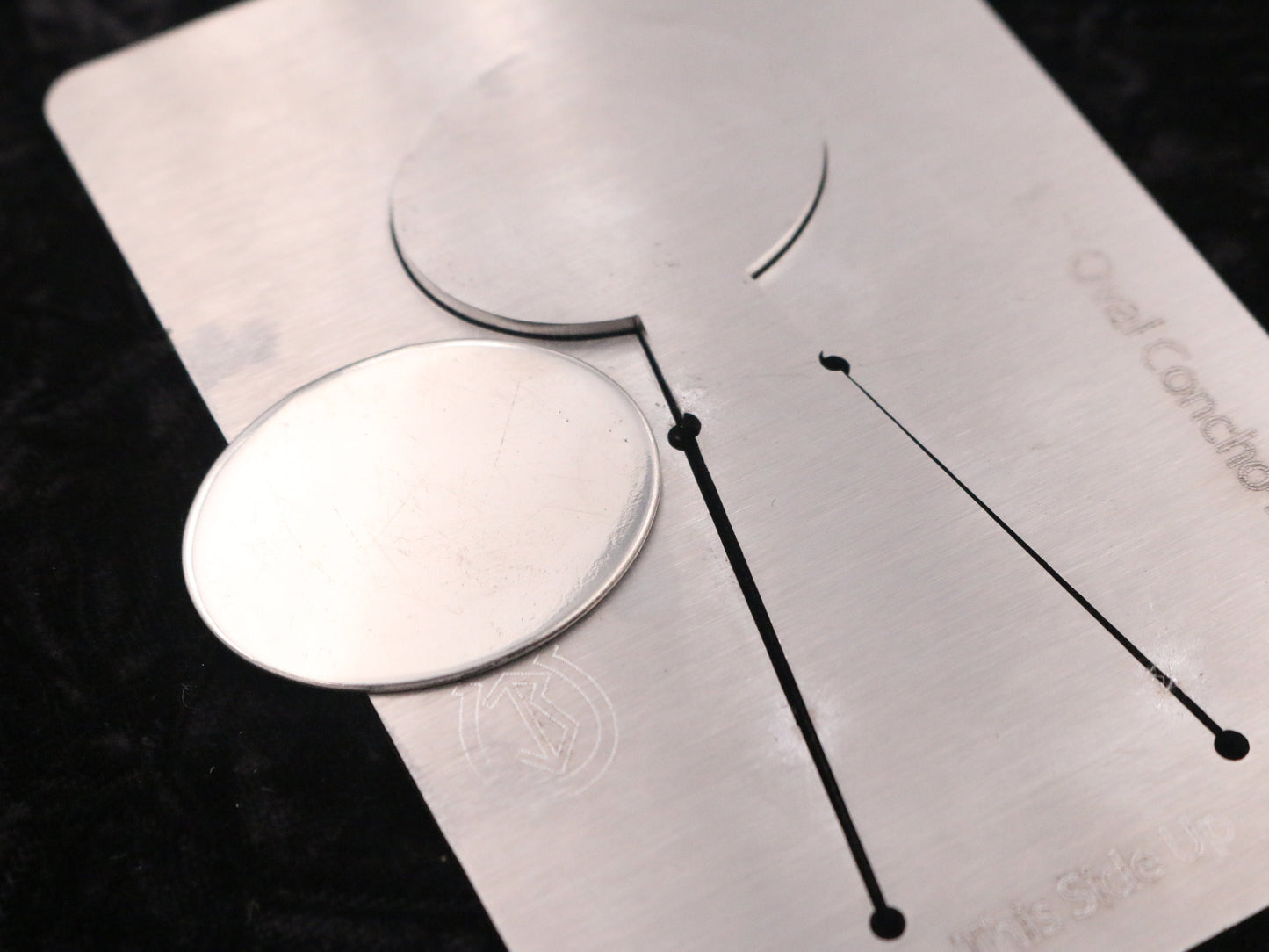1.5 inch Oval Concho Pancake Die #4