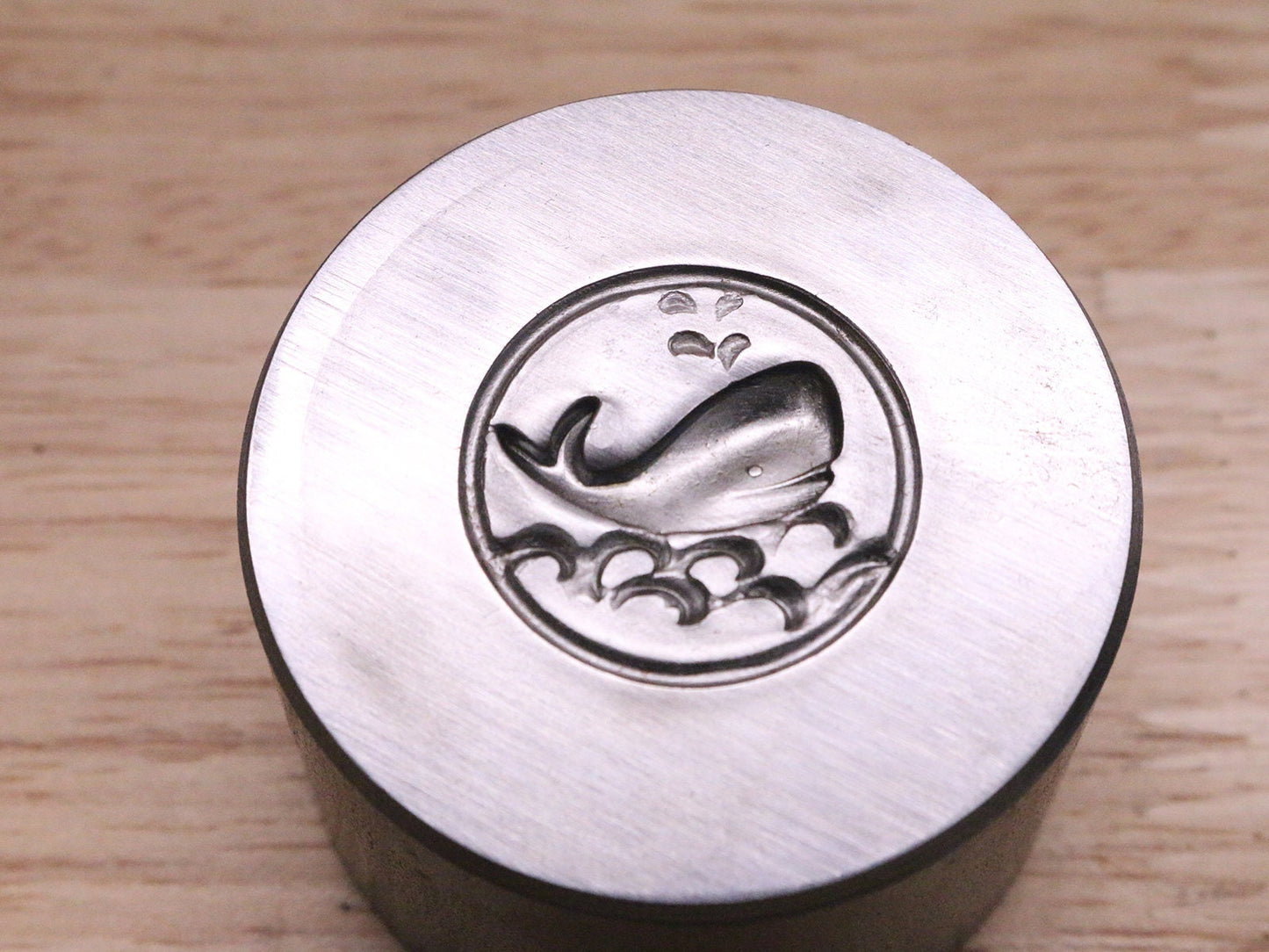 Impression Die - Happy Whale