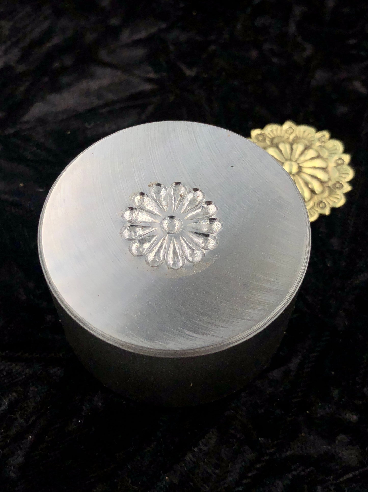 Impression Die - 1" Classic Concho #3