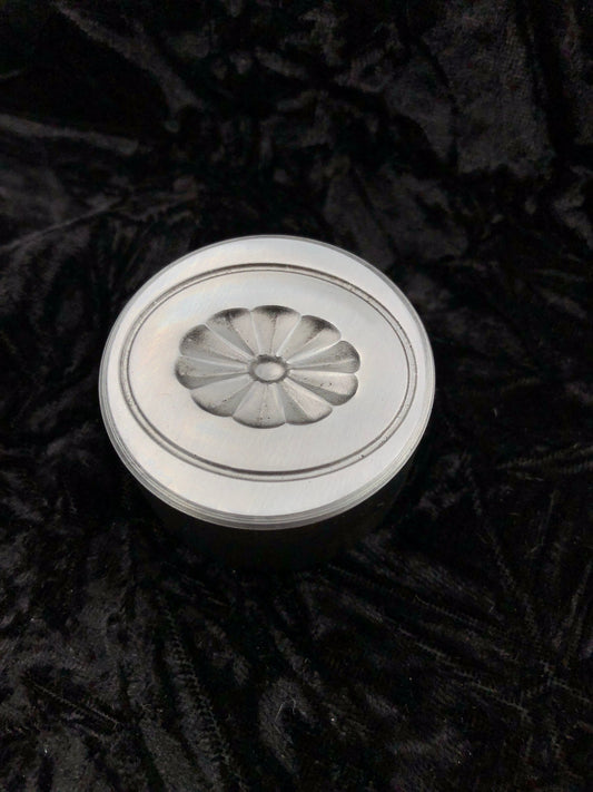 Impression Die - 1.5 inch Oval Concho #2