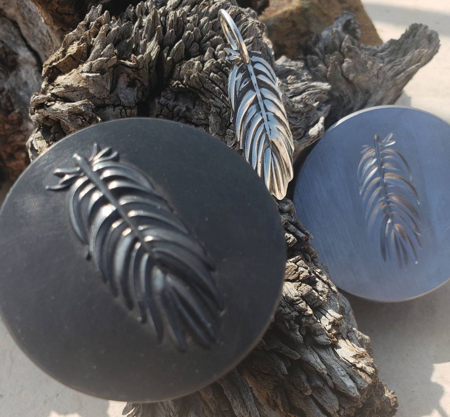 Impression Die - Pluma