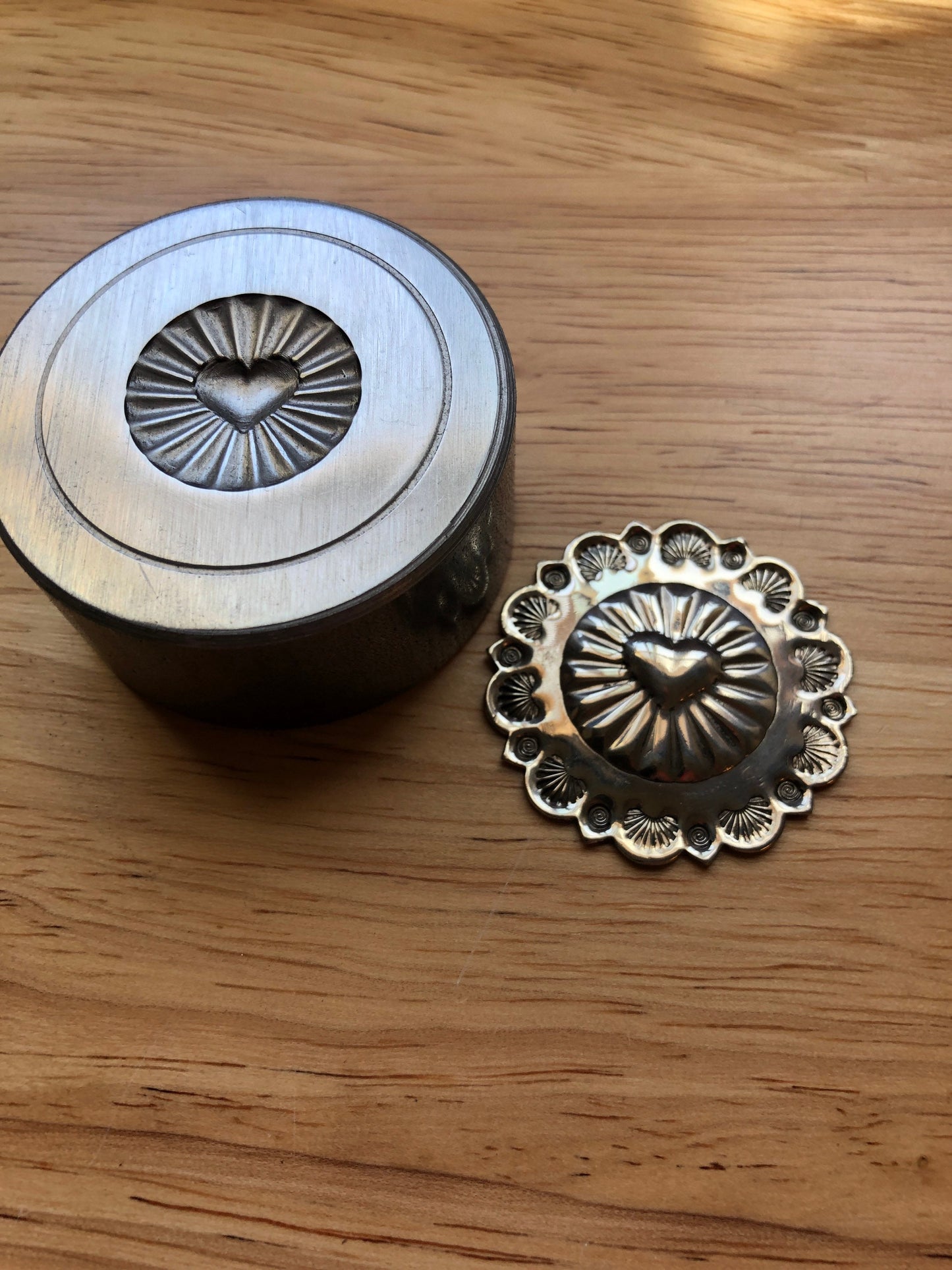 Impression Die - 1.5 Inch Heart Concho