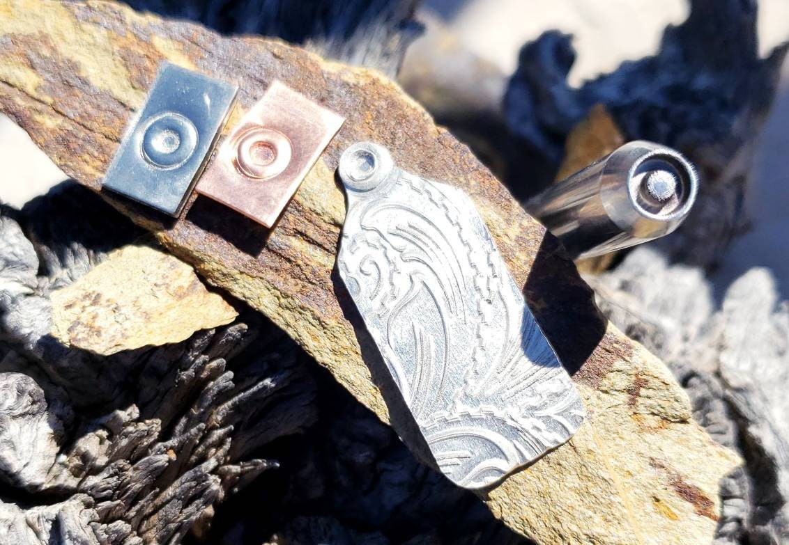 Jumpring Metal Stamp
