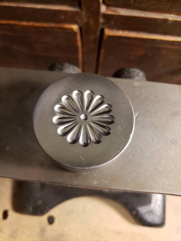 STARTER 2.0 Inch Concho Making Kit