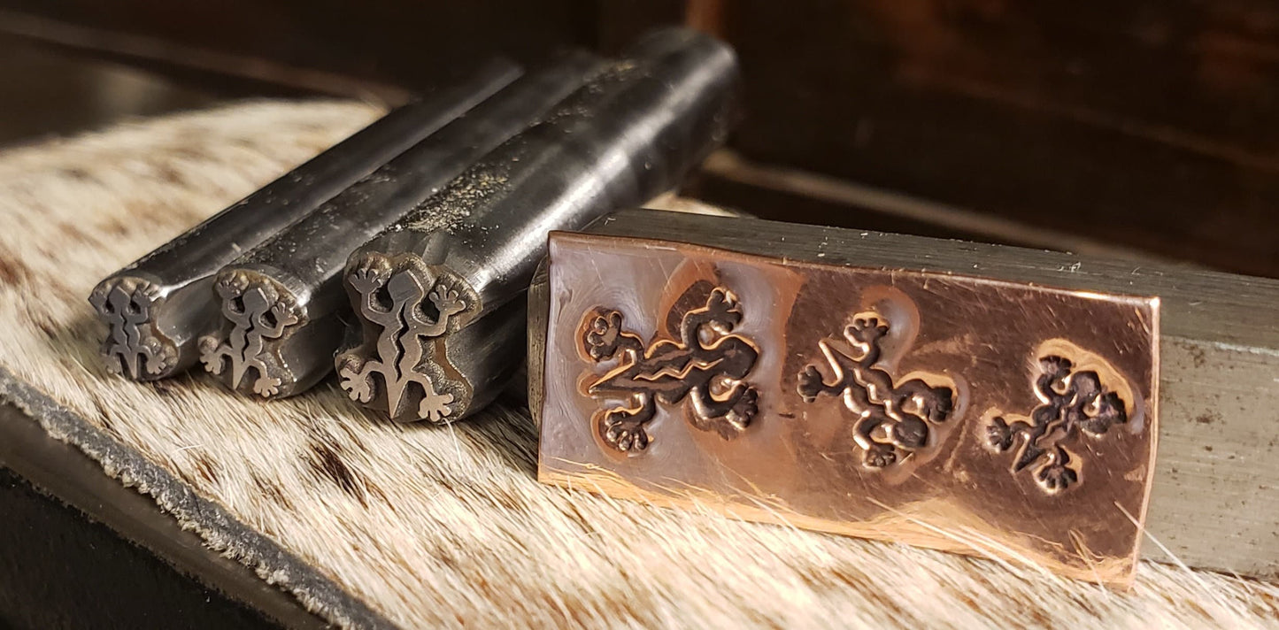 Arizona Gecko Metal Stamp