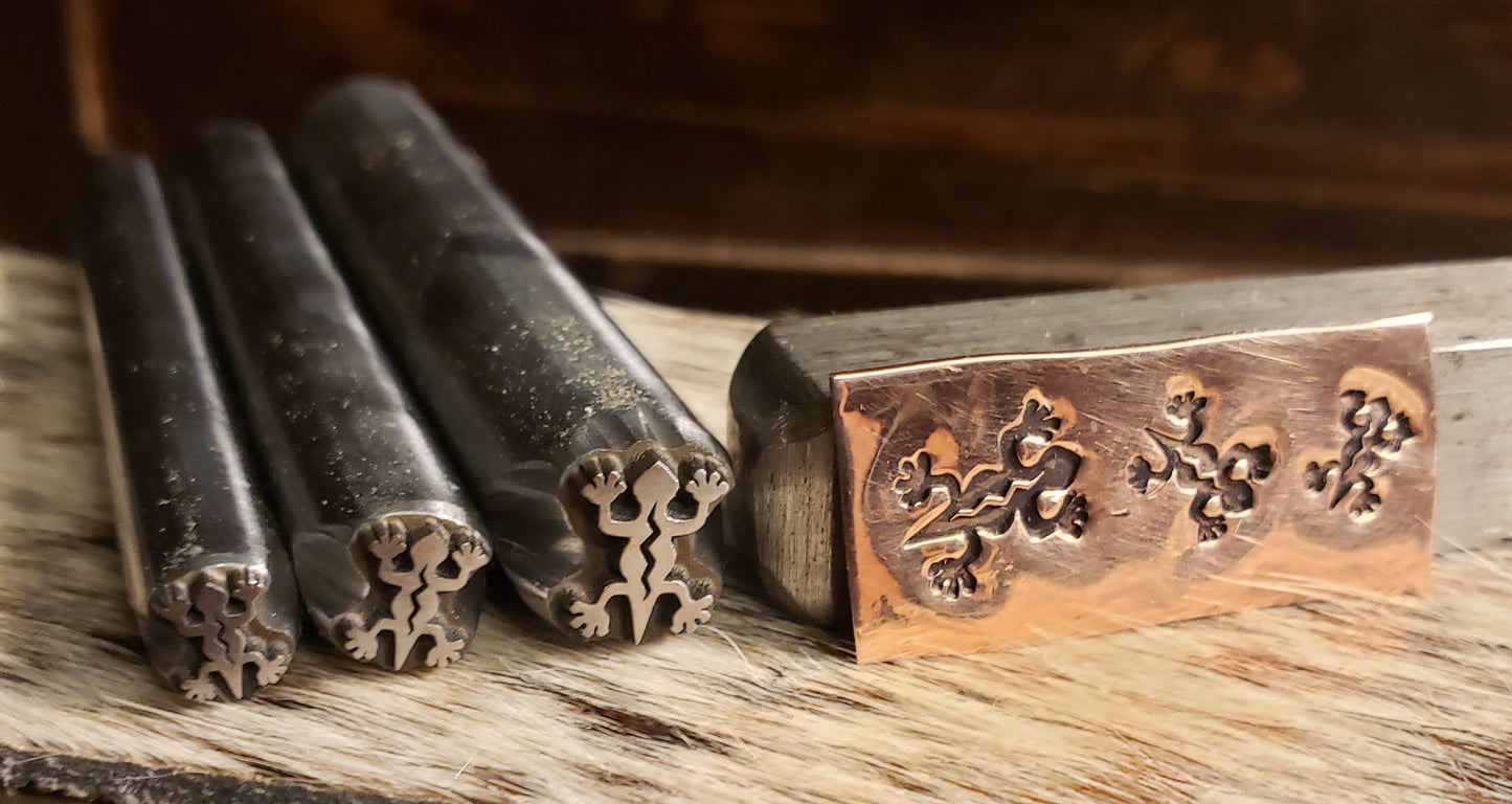 Arizona Gecko Metal Stamp