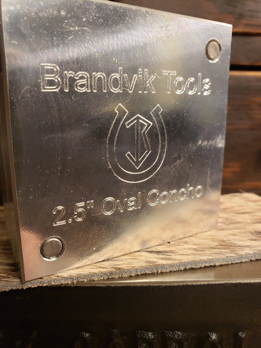 2.5 Inch 2 Part Oval Concho Forming Die