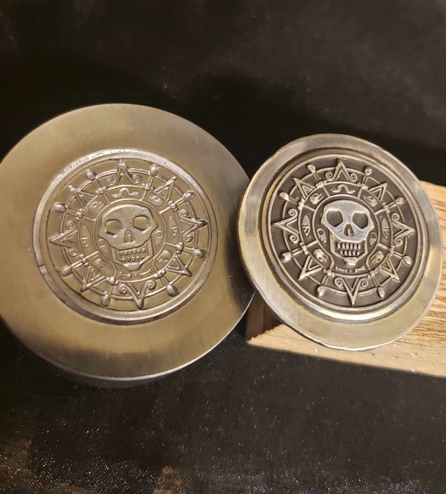 Impression Die - "Skull Dial" P.O.C. Coin Small