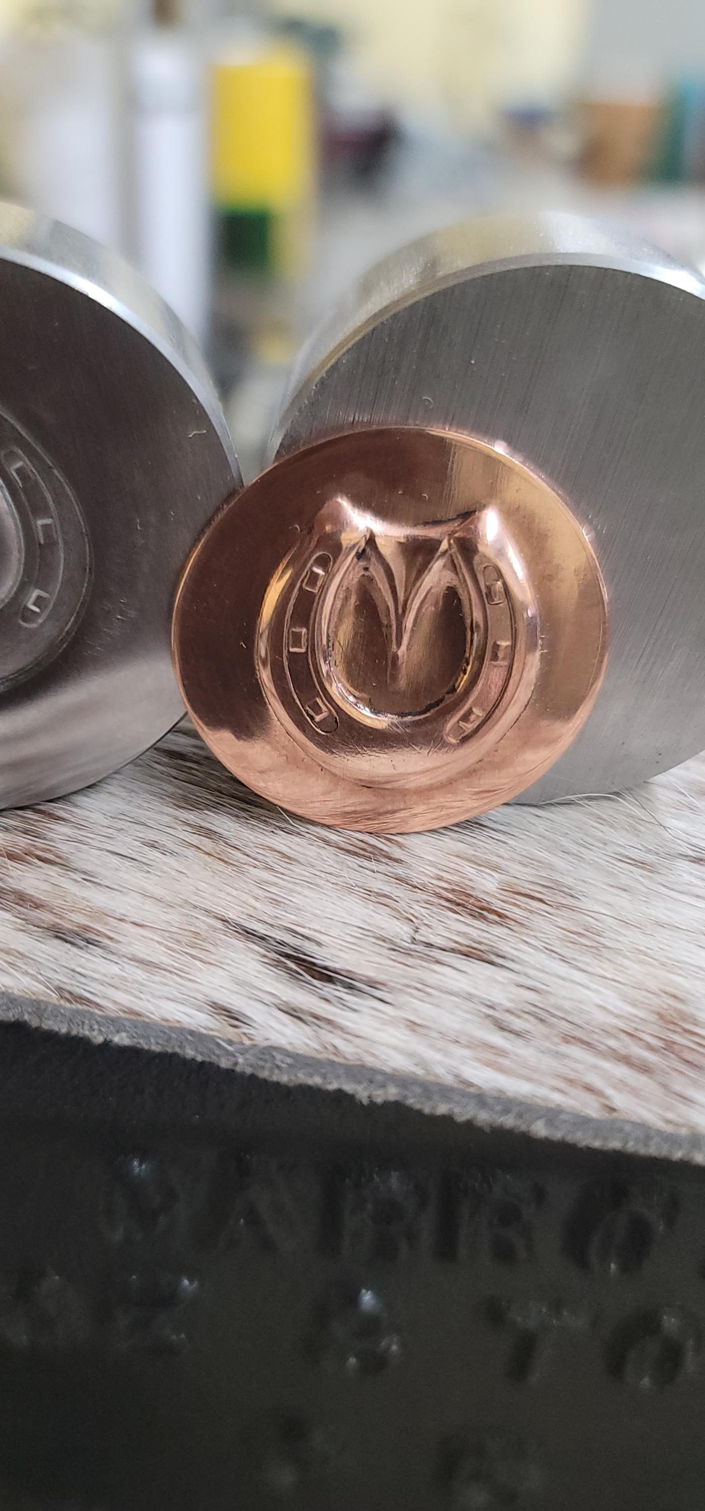 Impression Die - Lucky Me Vintage Horseshoe