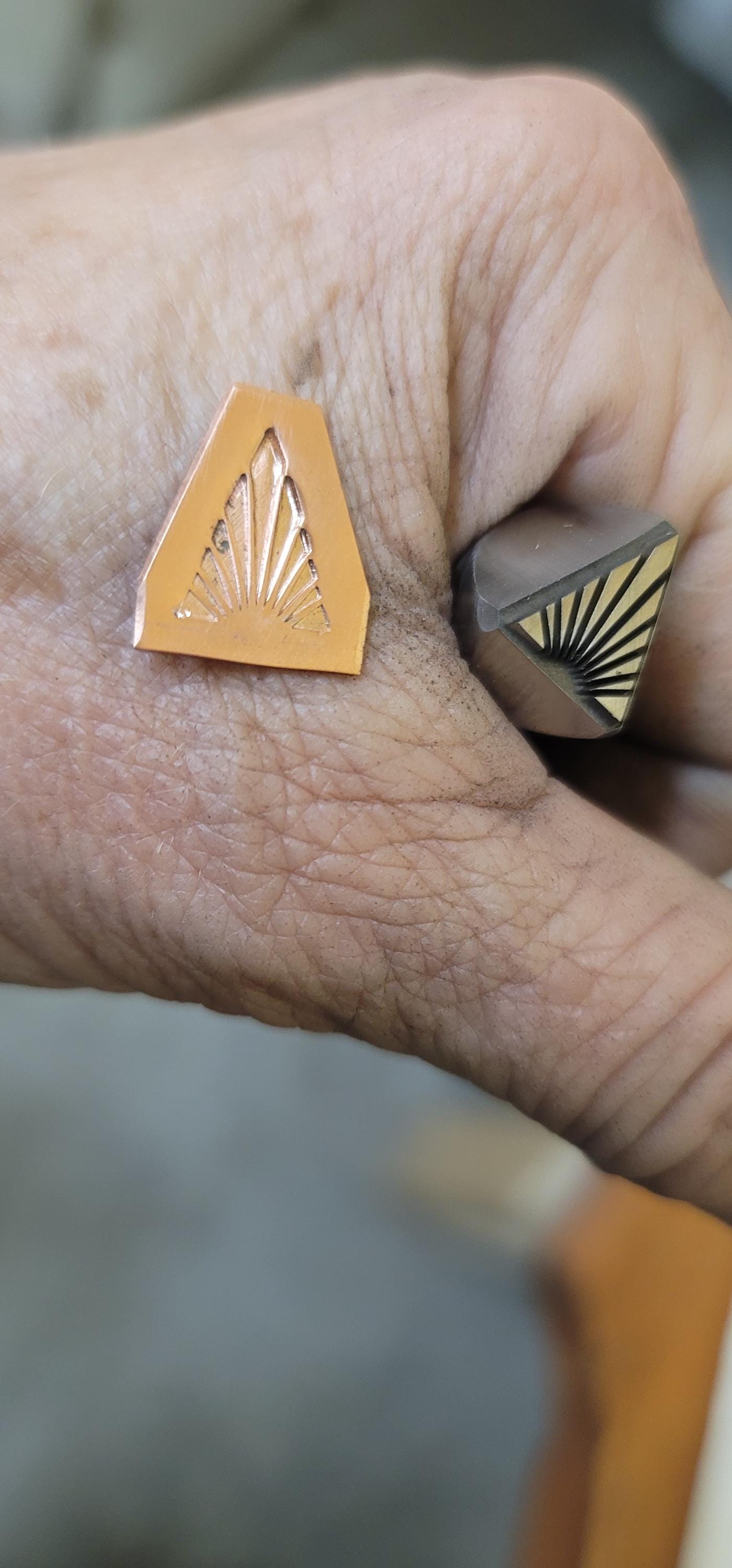Darby Metal Stamps - Sunburst Design, High-Carbon Steel