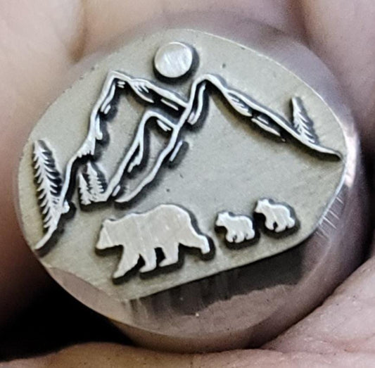 Moonlit Stroll with Mama Metal Stamps