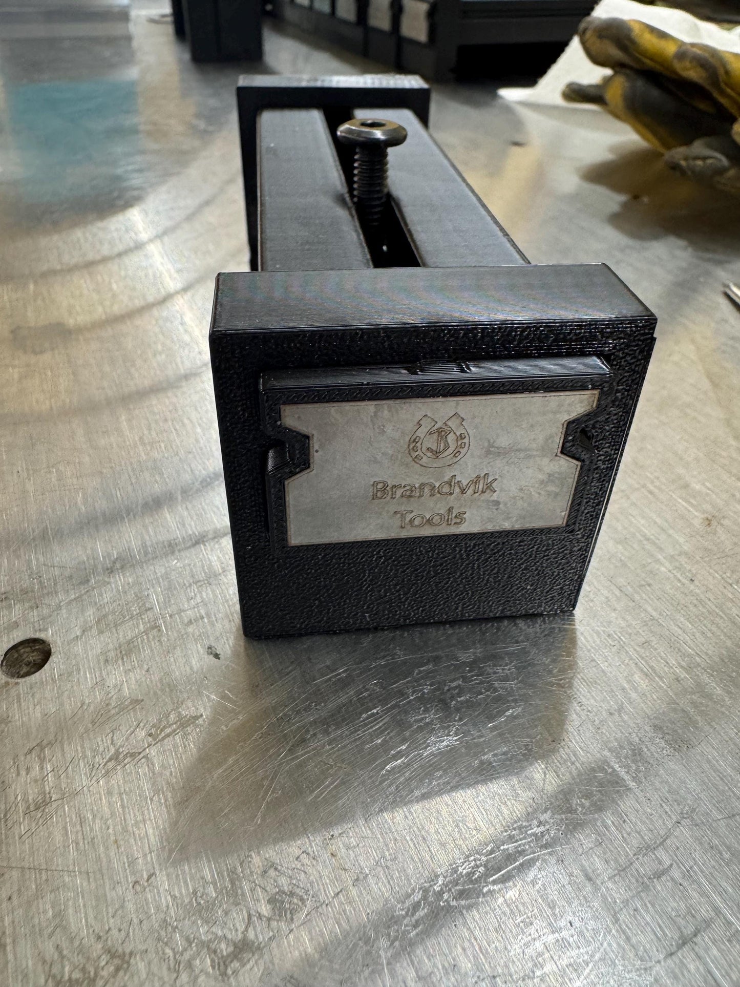 Pancake Die Extractor Tool for Stuck Metal, USA Made (for up to 3mm Thick Dies)