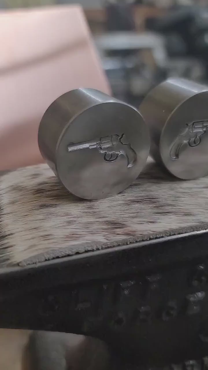 Impression Die Colt Lightning